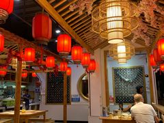 大堂-大融厨·鸡毛店·川菜(果壳里东安湖店)