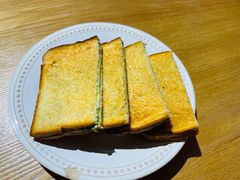 咖椰吐司-HELLO 27 意面·沙拉·帕尼尼