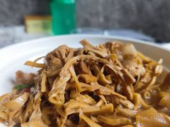 -临安鲲凌餐厅(钱王大街店)
