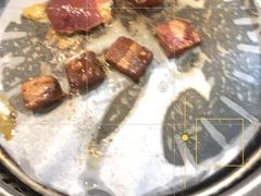 -金滏山烤肉·海鲜·火锅自助餐厅(襄阳万达店)