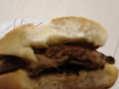 麦辣鸡腿汉堡-麦当劳(展览路店)