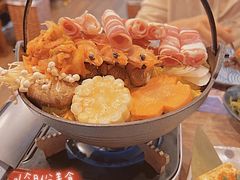豪华海鲜肥牛泡菜锅-仙隐小鹿中華の日料(正弘城店)
