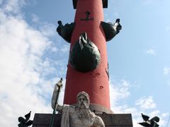 -瓦西里岛古港口灯塔