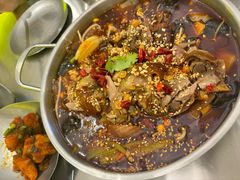 -蓉三少冒烤鸭·四川小吃集(北京首店)