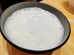 -李与白包子铺(桐梓林店)