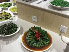 -百荷园蔬食自助餐厅(德辉广场店)
