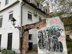 -耶拉契奇总督广场