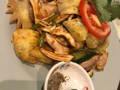 越式盐焗麻油鸡-大头虾越式风味餐厅(光明广场店)