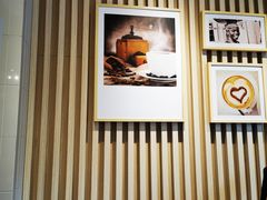 -85度C(生甜甜圈研究工坊·上海局门店)