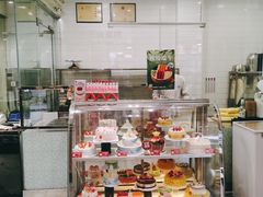 面包甜点陈列柜-味多美(江安路店)