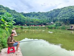 -牙山果园·烧烤野炊·钓鱼团建·烤全羊