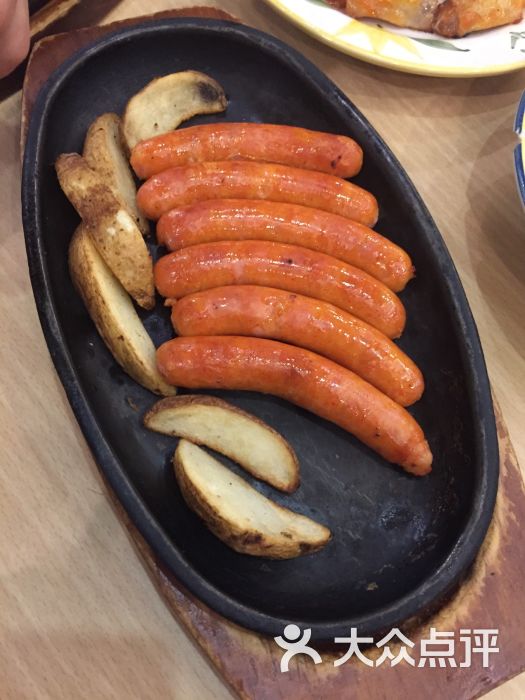 萨莉亚(龙之梦购物中心虹口店)香辣烤肠图片 - 第653张