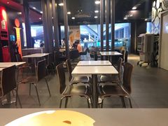 大堂-麦当劳(深圳北站高铁店)