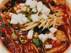 -丽丽三鲜螺蛳粉(田林路店)