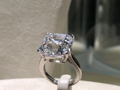 -艺仓美术馆