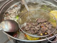 -官塘陈记鱼生·潮汕砂锅粥·牛肉火锅(潮枫路总店)