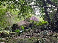 -半月岩风景旅游区