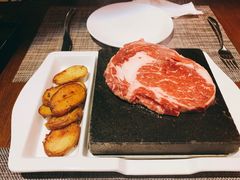 石烧原味肉眼-小火花·干式熟成牛排馆Spark SteakHouse(剑桥郡店)