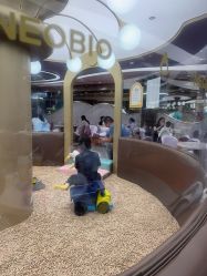 -奈尔宝·国风主题儿童乐园·亲子餐厅(豫园商城店)