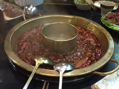 -怡品川宇火锅(宝立方店)