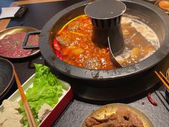 -晓宇重庆火锅(西安荟聚店)