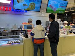 -红星前进面包牛奶公司(君太店)