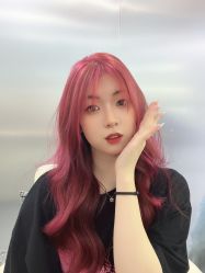 -Tloml salon