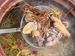 -东记炭炉·海鲜鸡煲(龙华店)