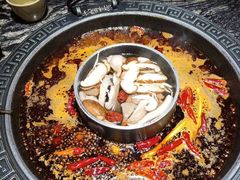 -晓宇重庆火锅(大唐不夜城店)