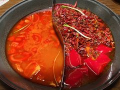 -萍姐火锅·公路夜市(武汉首店)