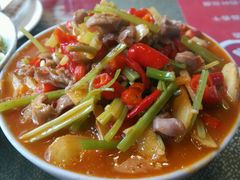-独一佳老胡湘菜馆(矿山路店)