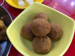 -BHC炸鸡(明洞总店)