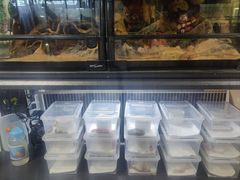 -吴山花鸟城-停车场