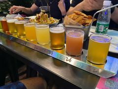 -牛啤堂精酿啤酒餐吧(五棵松华熙店)