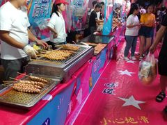 -吾悦广场(南京鼓楼店)