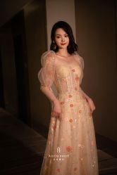 -艾朵婚纱