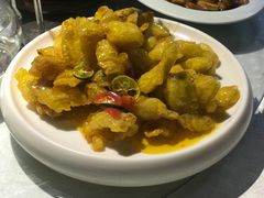 -老街坊美食汇(玉兰大街店)