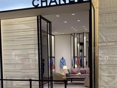 -Chanel(德基广场店)