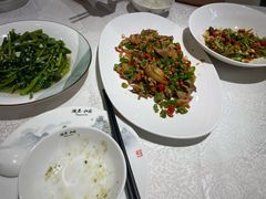 -湘君私厨.16年湘菜店(金匙望湖店)