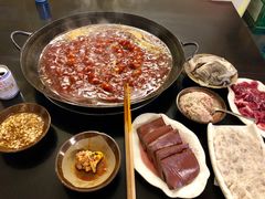 -岗上渣渣老火锅(两路口店)