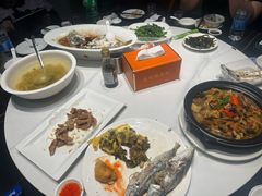 -鑫悦楼煎蟹·16年海鲜大排档
