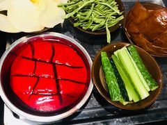 -周幺妹重庆老火锅(银泰城总店)