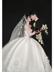 -雅云婚纱摄影工作室旗舰店