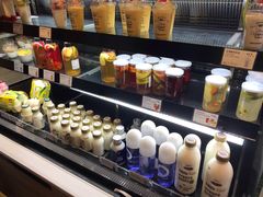 -巴黎贝甜(大宁国际商业广场店)