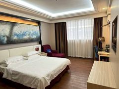 -清水湾酒店(深圳横岗塘坑地铁站店)