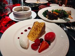 -福楼毕斯罗F Bistronome(国贸商城约会地标景观店)