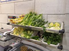 自助取餐区-愉肴麻辣香锅(中北镇店)
