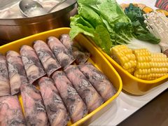 -润园四季椰子鸡火锅(卓越INTOWN店)