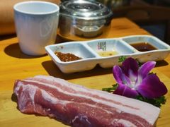 -唯成•韩国炭火烤肉 유성고기