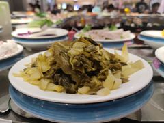 -钱小主·自助回旋烤肉火锅餐厅(东方新天地店)